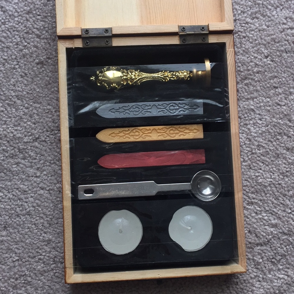 Sealing wax
